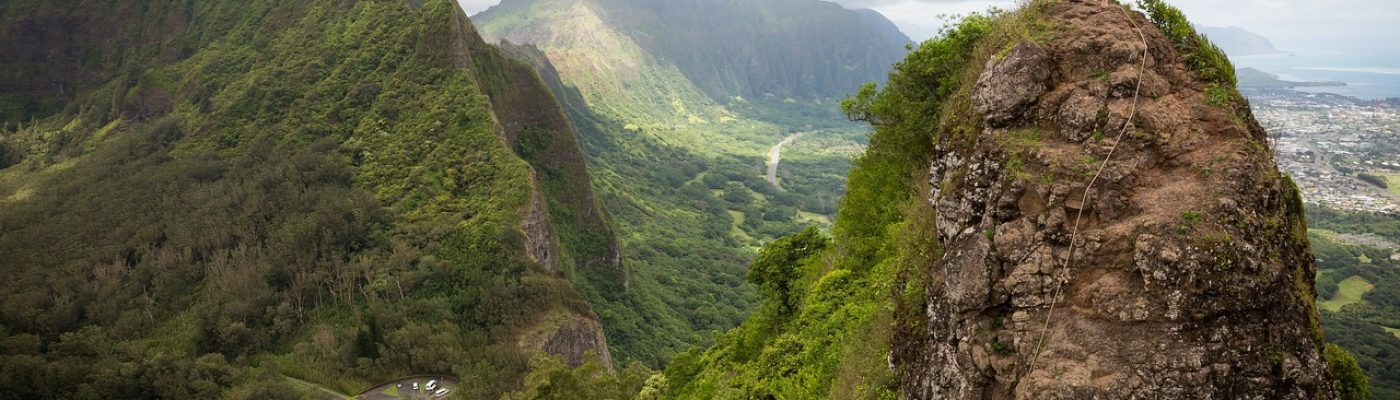 mountaineer-1834841_1280